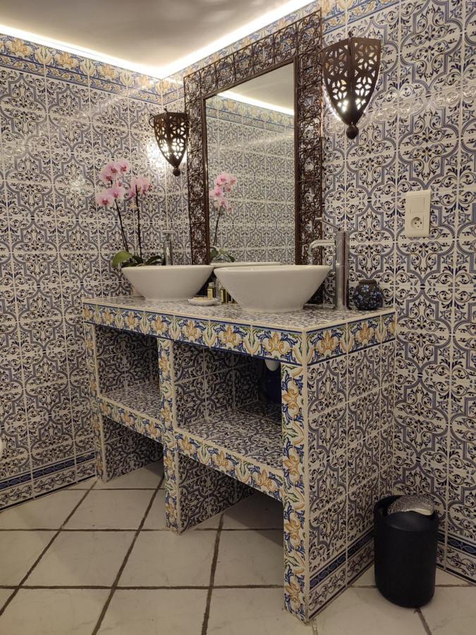 Les Jardins De La Fontaine Bed & Breakfast Ales Bagian luar foto