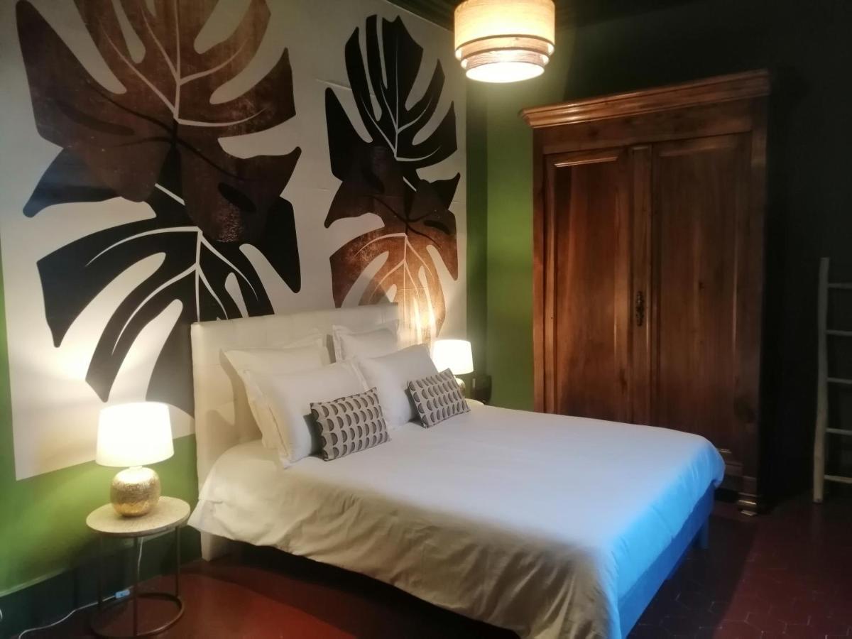 Les Jardins De La Fontaine Bed & Breakfast Ales Bagian luar foto